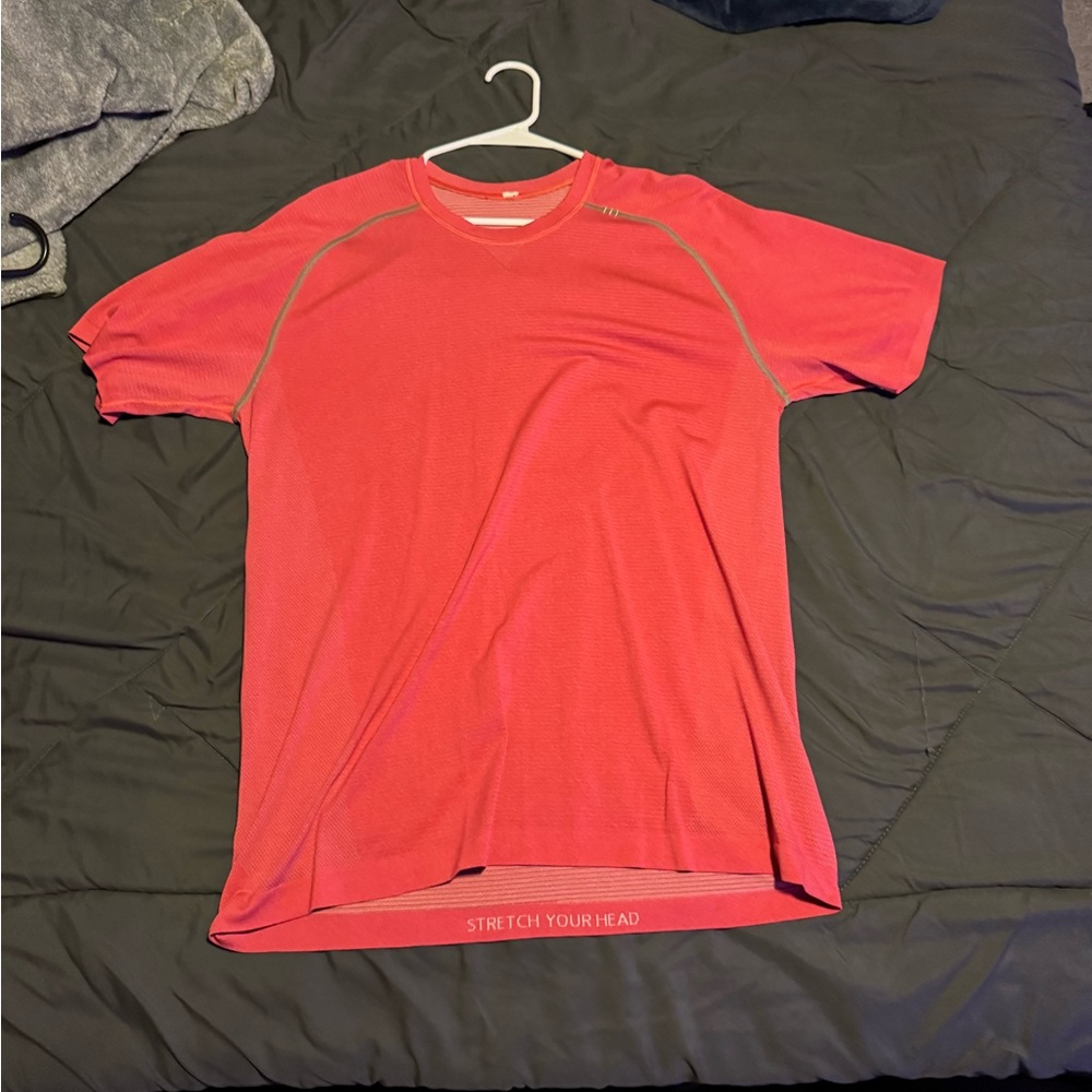 lululemon athletica Red Short Sleeve Tee